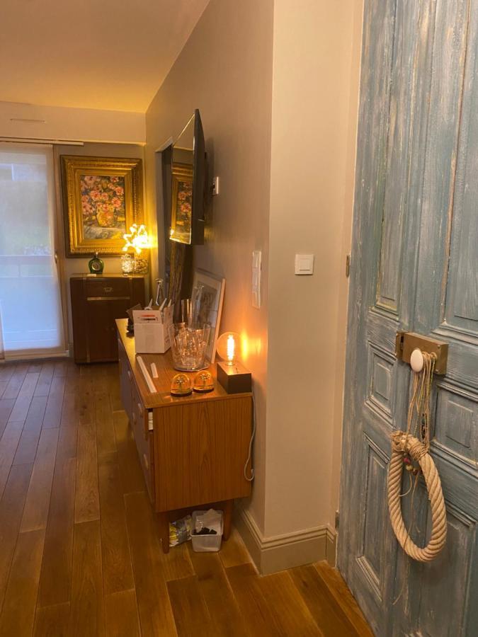 Appartement Monseigneur Vannes Exteriör bild